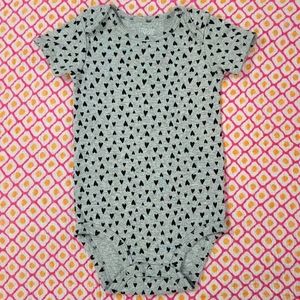 ° SZ 9MO • Onesie °